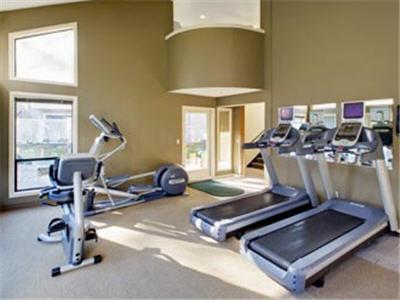 Hawthorn Suites By Wyndham Kent, Wa Luaran gambar