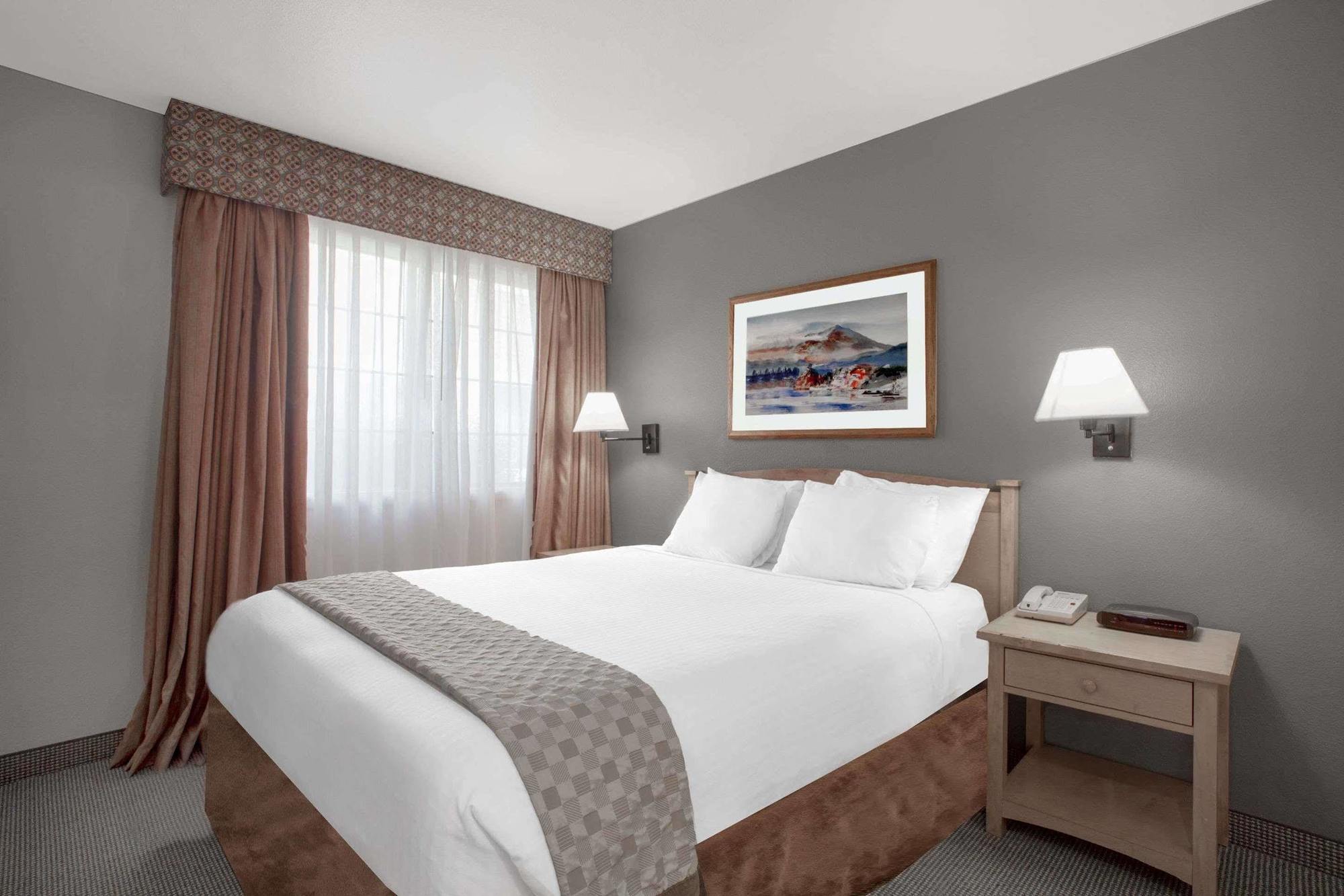 Hawthorn Suites By Wyndham Kent, Wa Luaran gambar