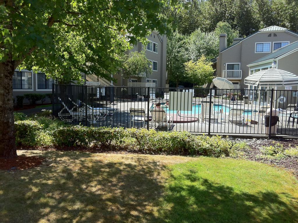 Hawthorn Suites By Wyndham Kent, Wa Luaran gambar