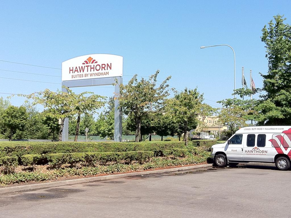 Hawthorn Suites By Wyndham Kent, Wa Luaran gambar