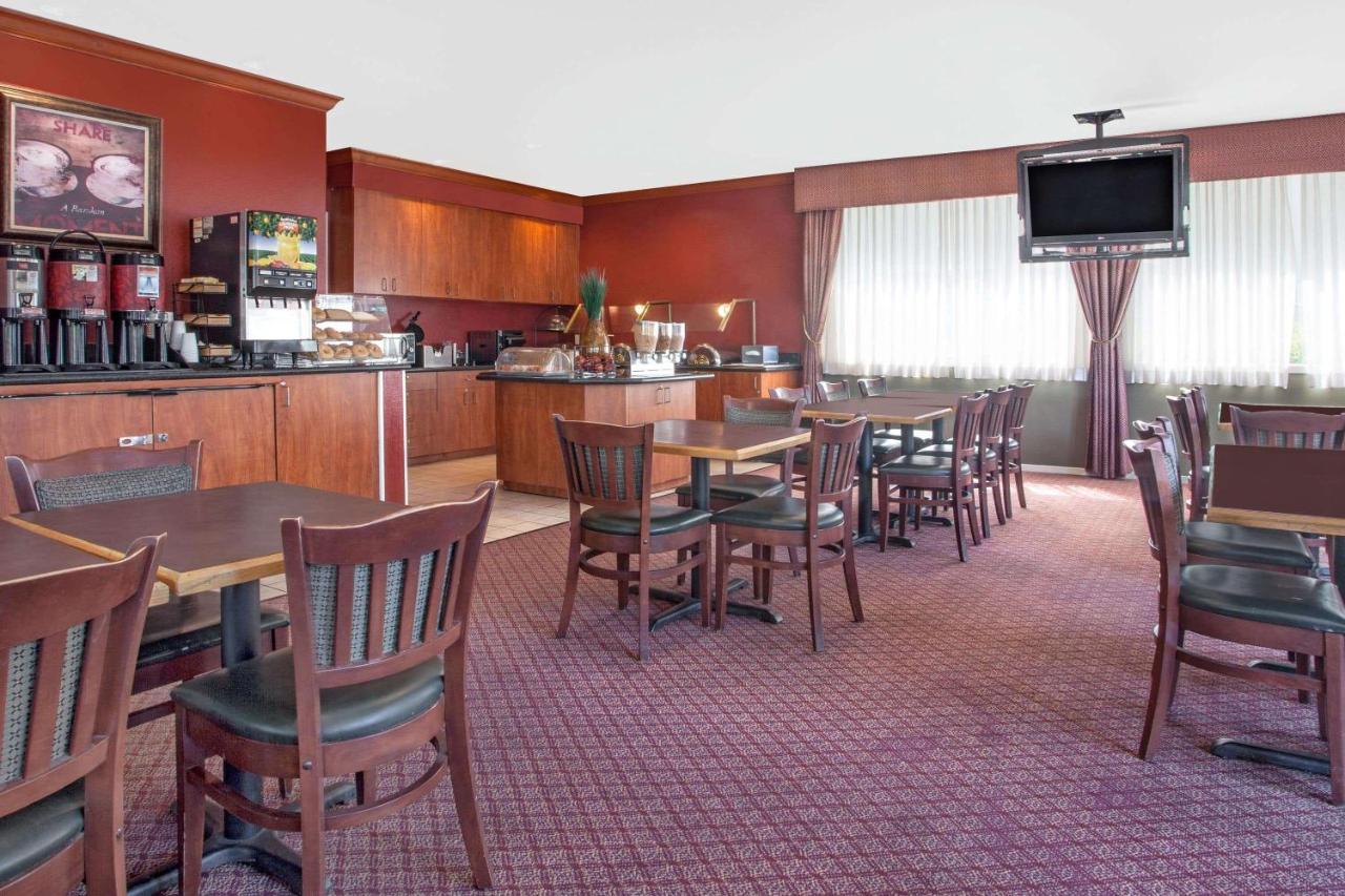 Hawthorn Suites By Wyndham Kent, Wa Luaran gambar